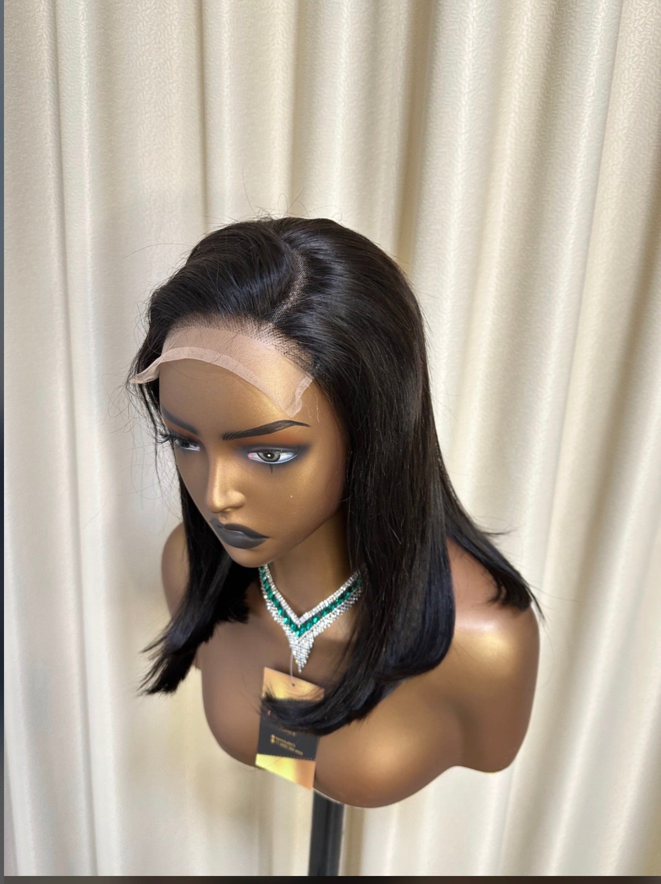 Straight Bob Wig